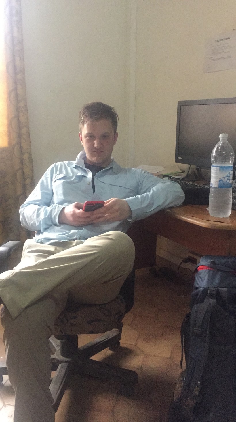 BAA967B8-AA96-495B-99BC-787696E758B1